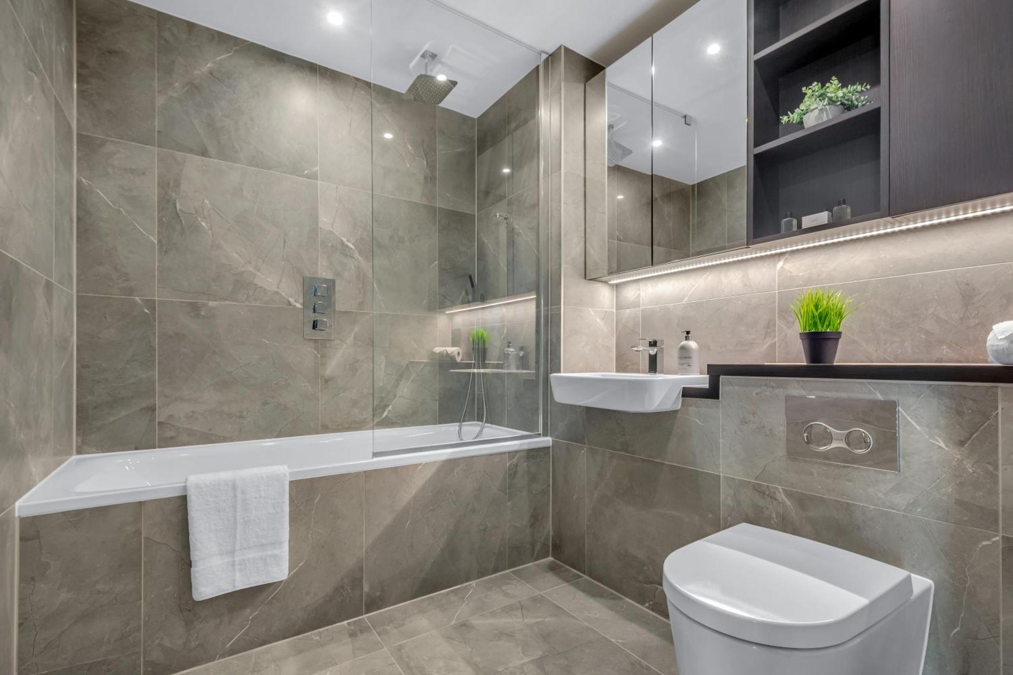 Mysquare Modern One & Two Bedrooms Flat In North Acton Close To Ealing * Londra